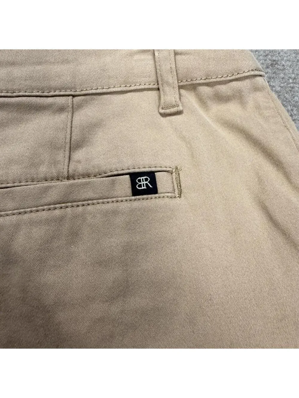 Banana Republic Khaki Chino Shorts Women's 6 Stretch Cotton Viscose Tan Casual